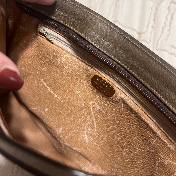 Authentic GUCCI Plus canvas zipper clutch - Picture 6 of 8